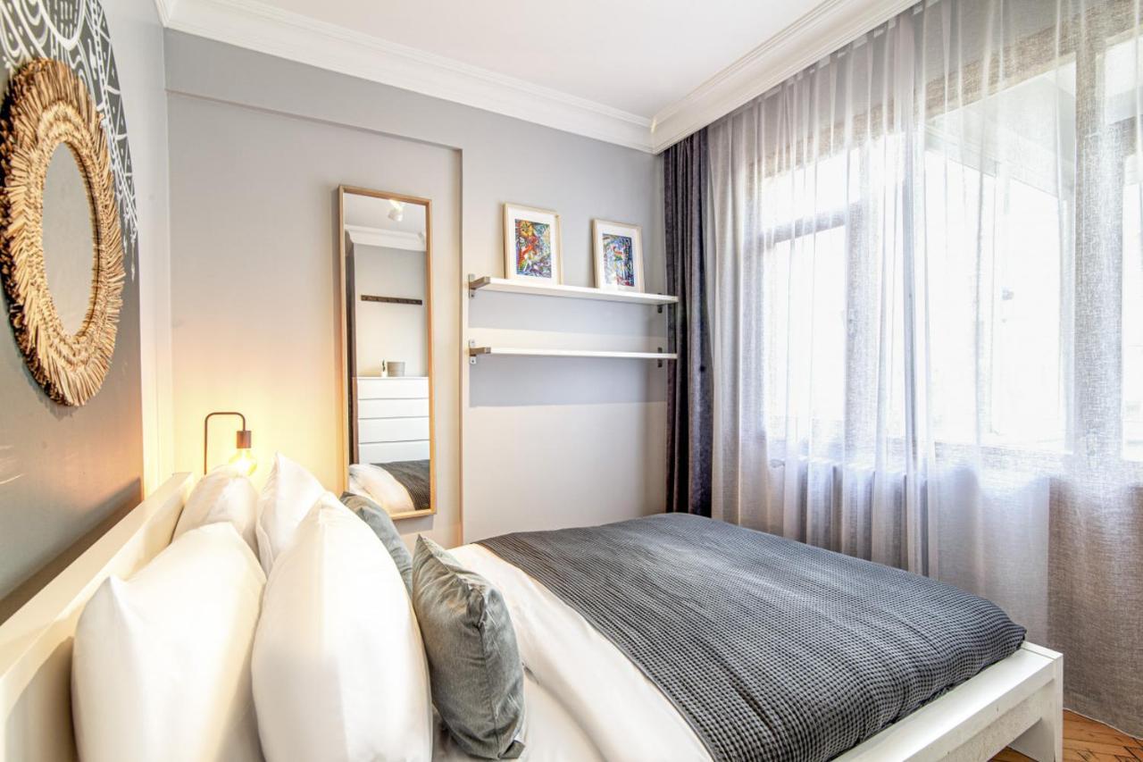Gorgeous Flat With Lovely Balcony In Nisantasi Istanbul Eksteriør billede