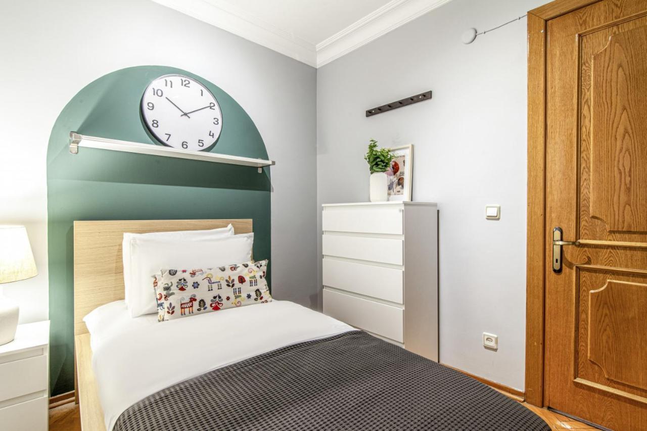 Gorgeous Flat With Lovely Balcony In Nisantasi Istanbul Eksteriør billede
