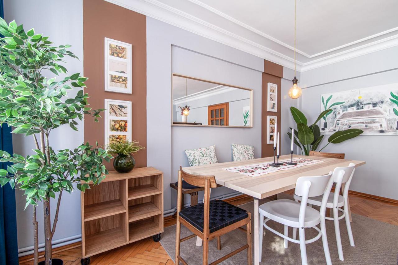 Gorgeous Flat With Lovely Balcony In Nisantasi Istanbul Eksteriør billede