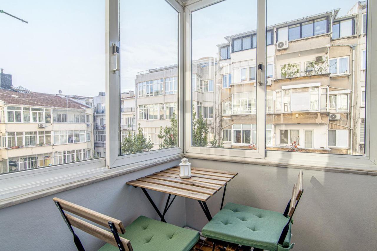 Gorgeous Flat With Lovely Balcony In Nisantasi Istanbul Eksteriør billede